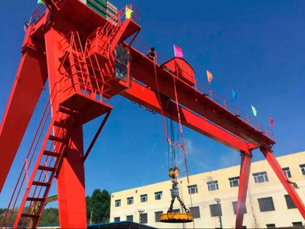 影響門式起重機(jī)的工作效率因素有哪些？